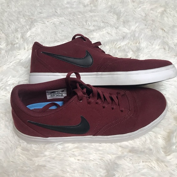 nike sb check solar canvas burgundy